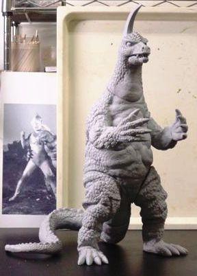 アーストロン「帰ってきたウルトラマン」登場怪獣（マーミット