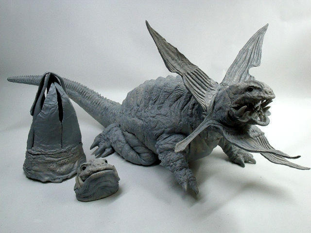 ウラン怪獣ガボラ完成品製作記 その四なのにゃ: 怪獣ガレージキット