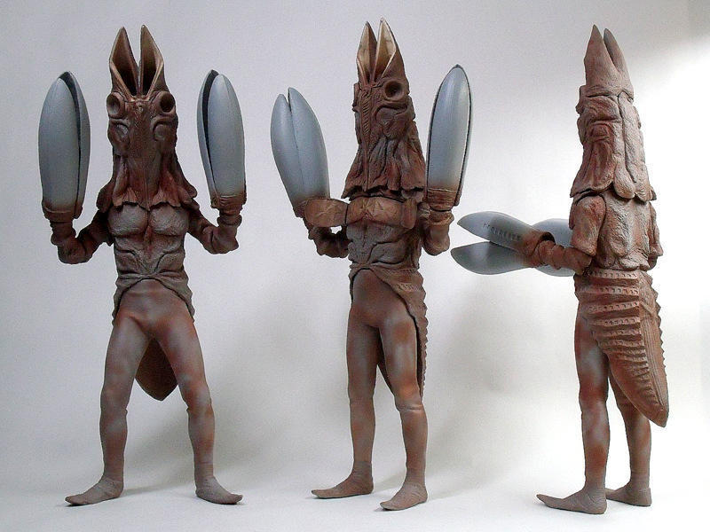 二代目バルタン星人完成品製作記 その5: 怪獣ガレージキット 二代目バルタン星人完成品製作記 その5: 怪獣ガレージキット