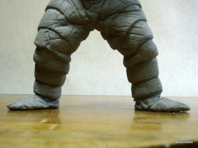 キーラ完成品製作記 その2: 怪獣ガレージキット造形記録