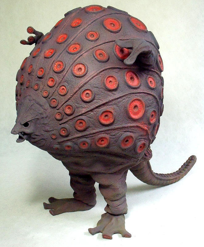 ドドンゴ完成品製作記 その12: 怪獣ガレージキット造形記録